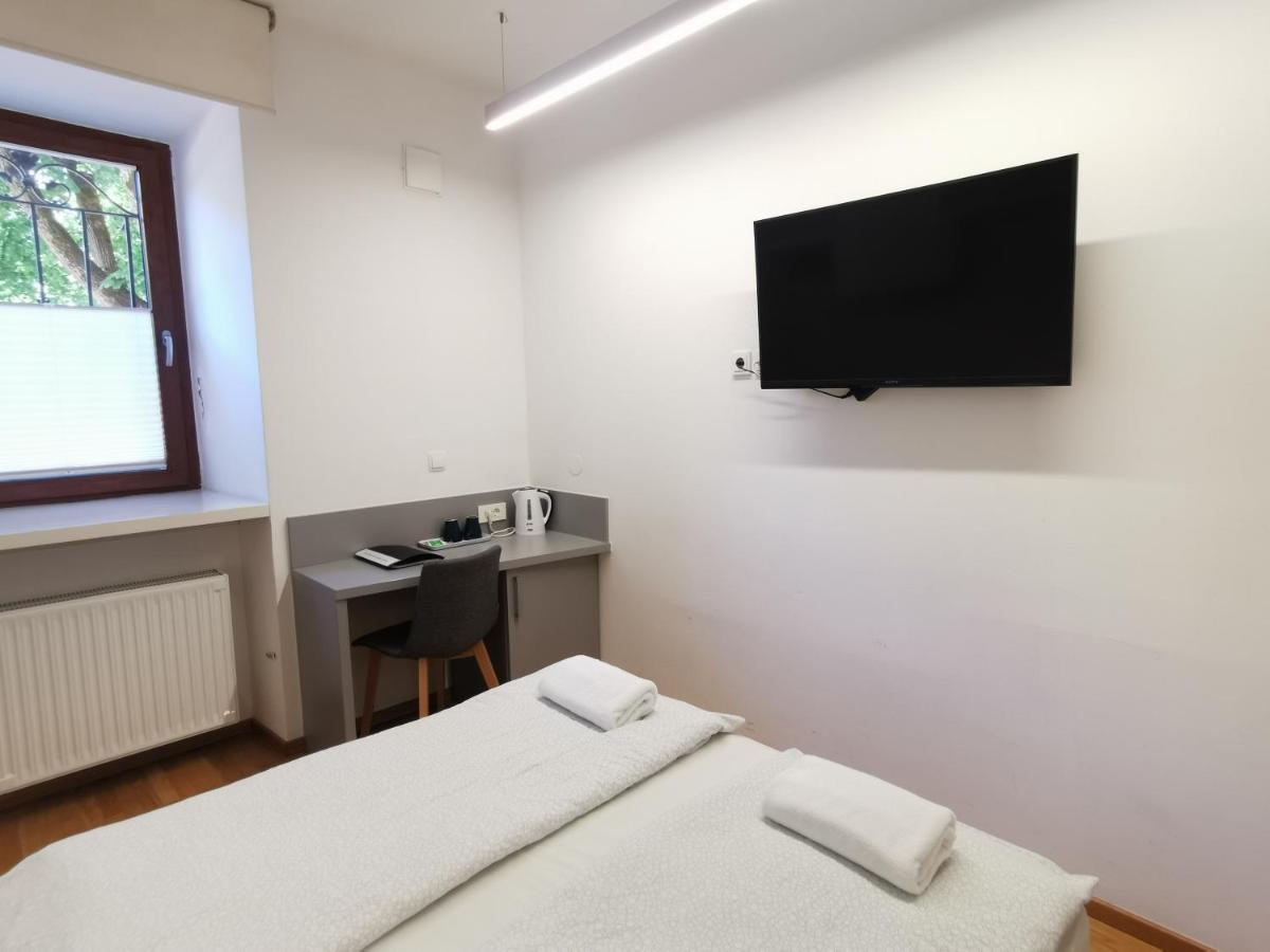 Rooms Sincere 1830 Ljubljana Exterior photo